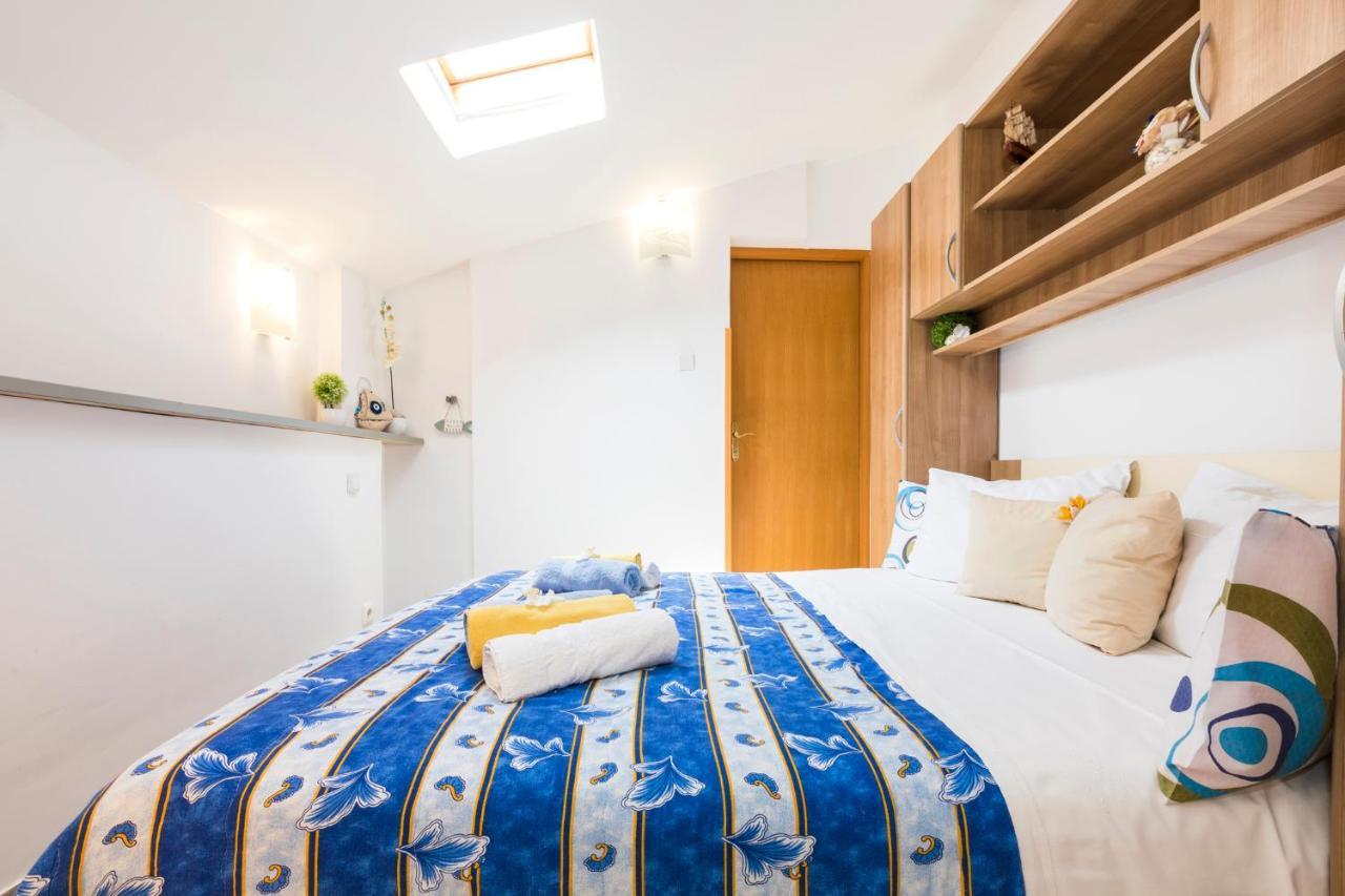 Apartmani I Soba Roberto I Mirjana Valun Bagian luar foto