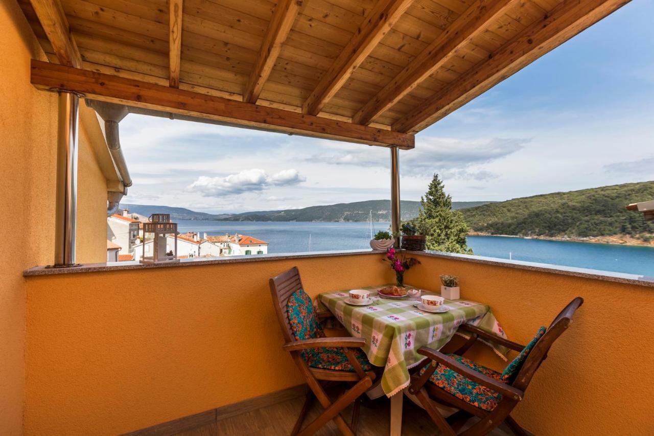 Apartmani I Soba Roberto I Mirjana Valun Bagian luar foto