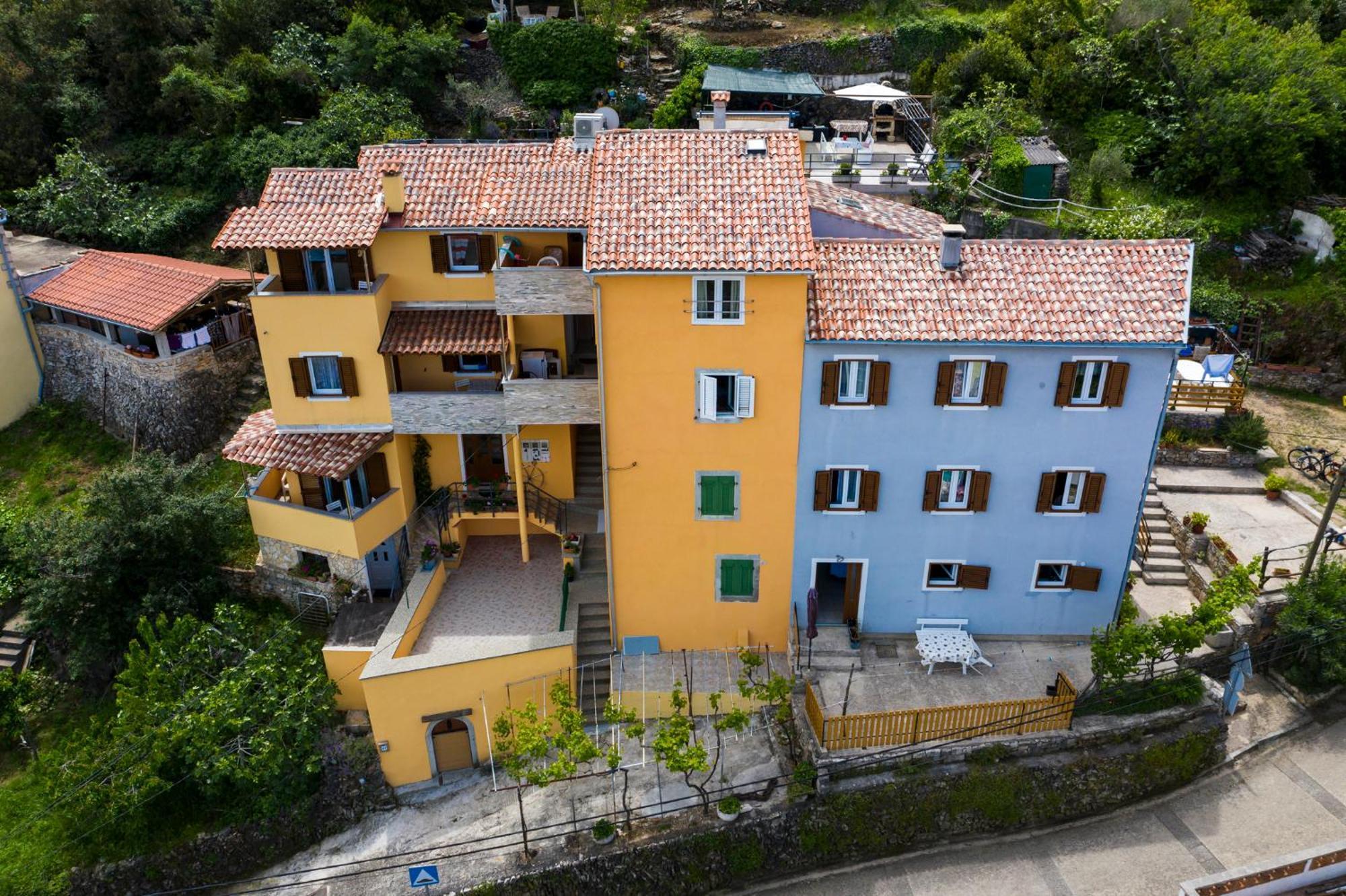 Apartmani I Soba Roberto I Mirjana Valun Bagian luar foto